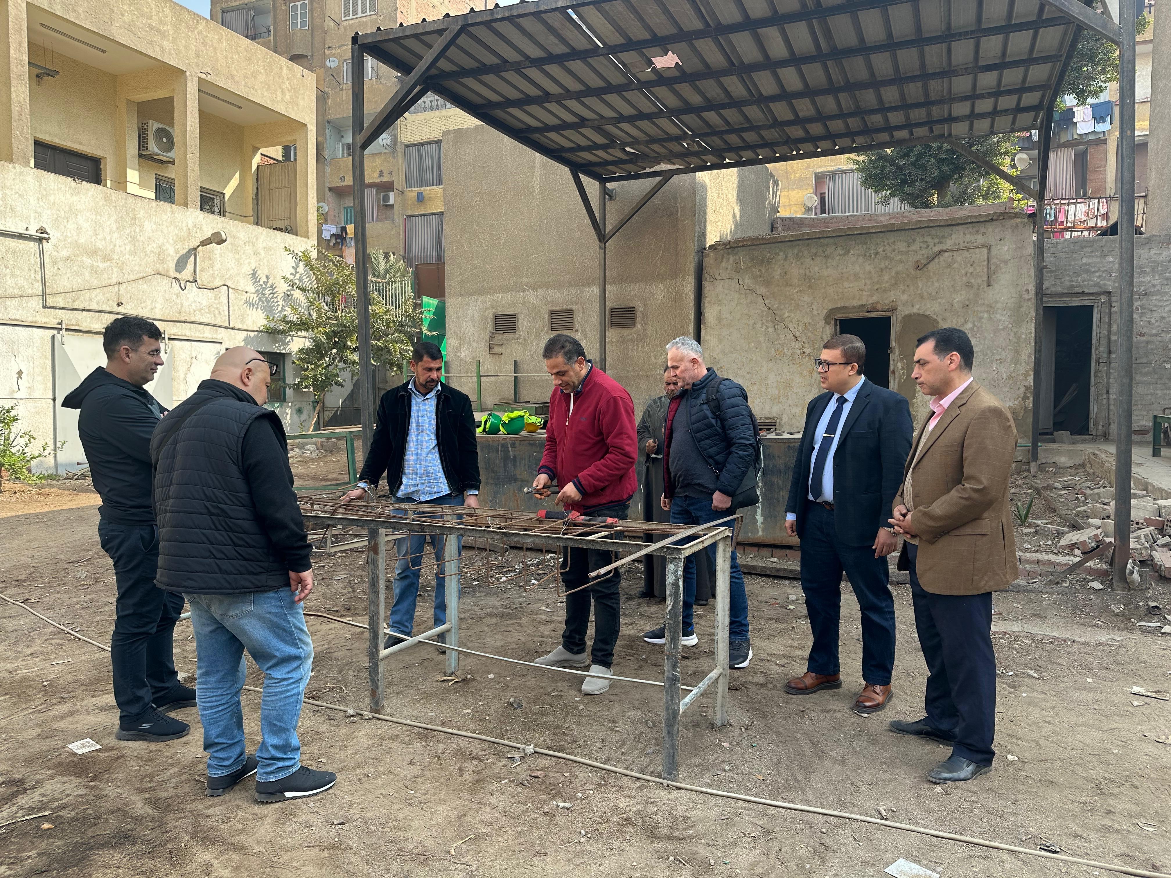 وزير القوى العامله 